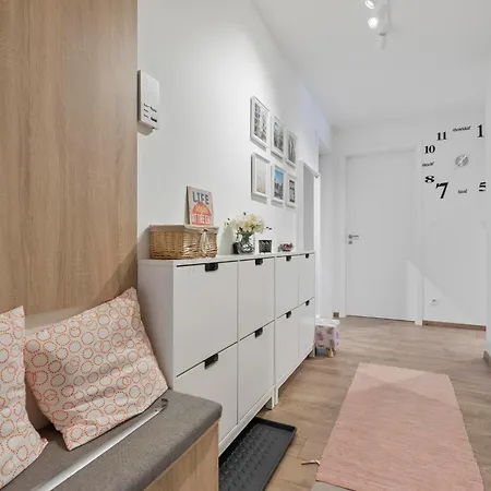 Ah Familly Free Parking Apartment *